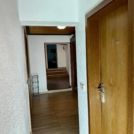 Apolo Apartment
