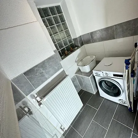 Apolo Apartment
